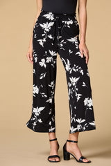 opposite day pants Versona Trends