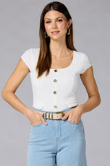 cache textured button detail top Versona Caché