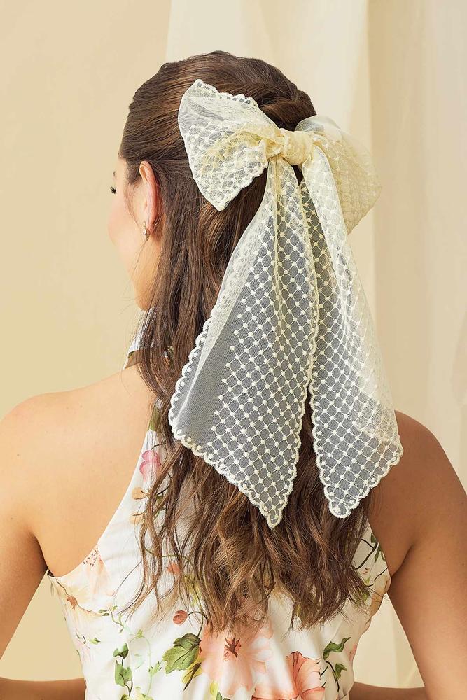 ivory scalloped tulle bow Versona Accessories