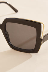 curved arm square frame sunglasses Versona Accessories