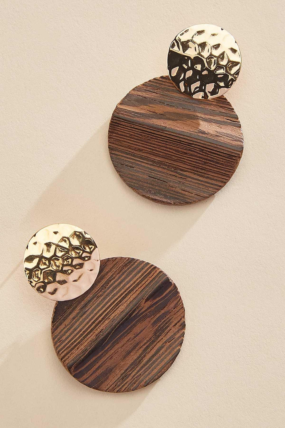 wavy wood disc earrings Versona Sale