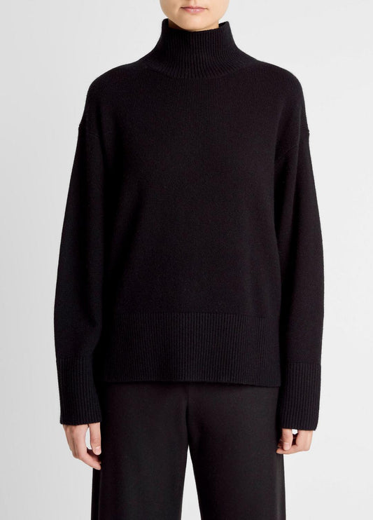 VINCE Wool-Cashmere Side-Slit Turtleneck Sweater in Turtleneck