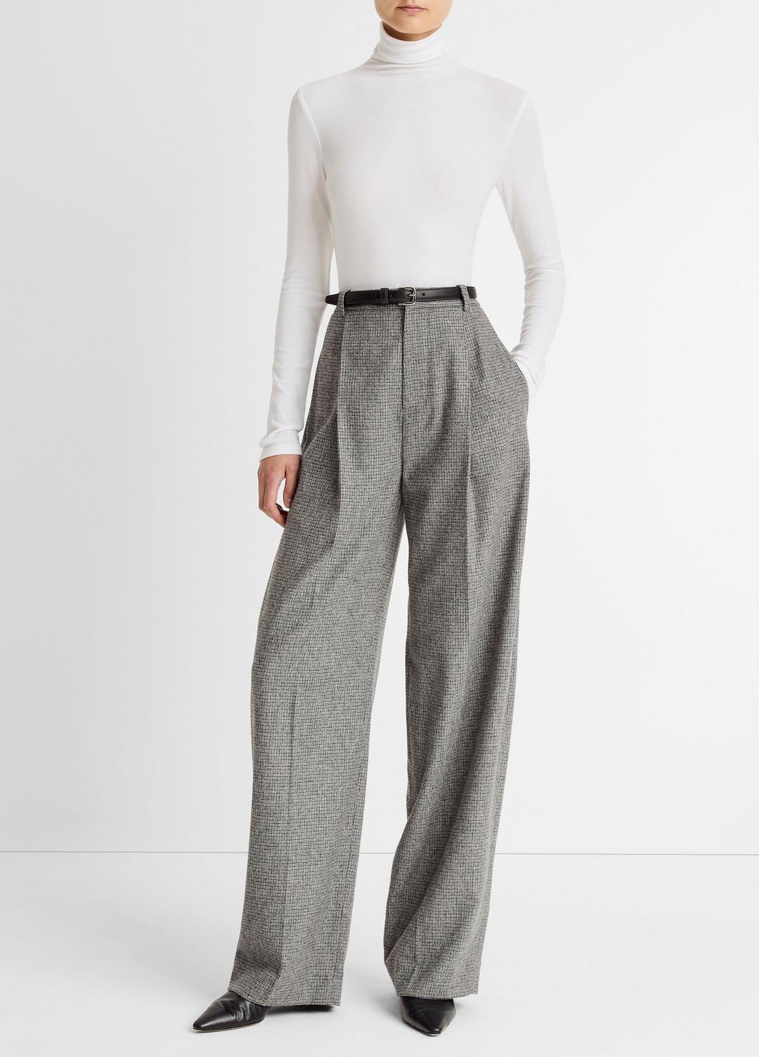 VINCE Essential Long-Sleeve Turtleneck Top in Long Sleeve