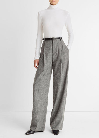 VINCE Essential Long-Sleeve Turtleneck Top in Long Sleeve
