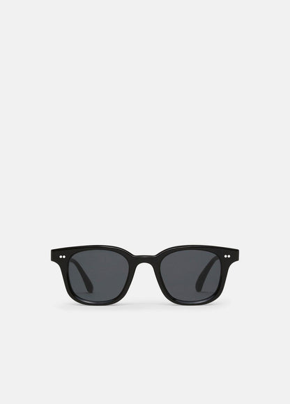 VINCE Chimi 02 Sunglasses in Sunglasses