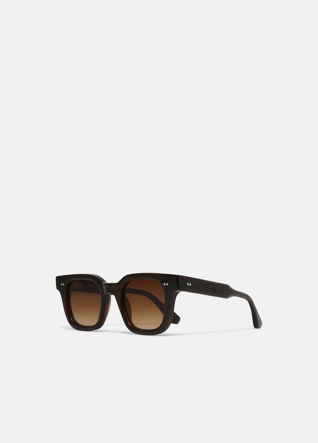 VINCE Chimi 04 Sunglasses in Sunglasses