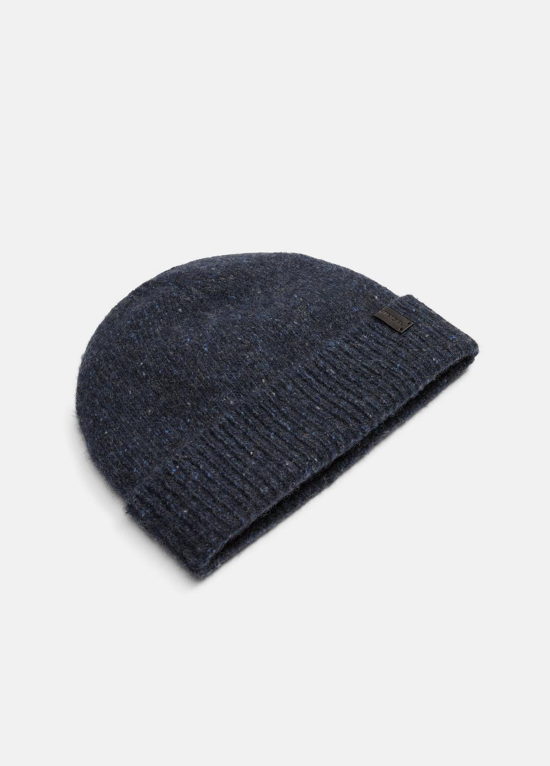 VINCE Donegal Cashmere Beanie in Scarves & Hats