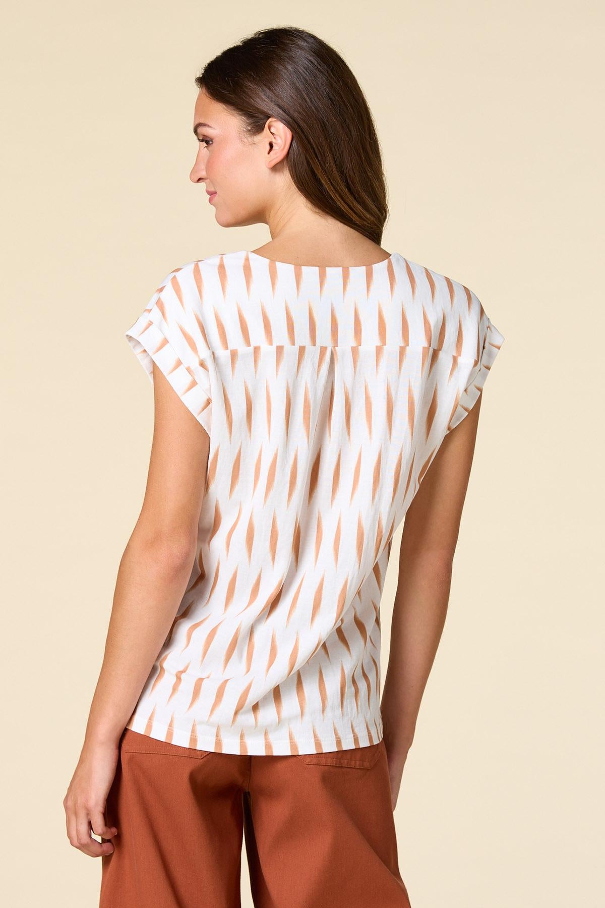 wave after wave top Versona Apparel