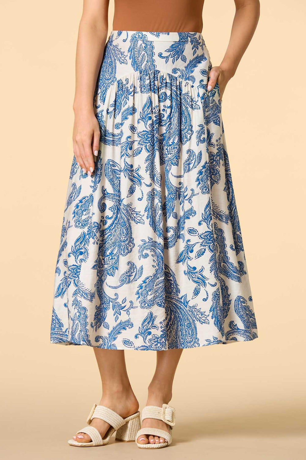 summer breeze midi skirt Versona Trends