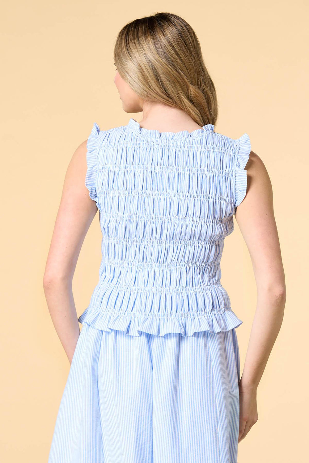 between the lines top Versona Trends|Apparel