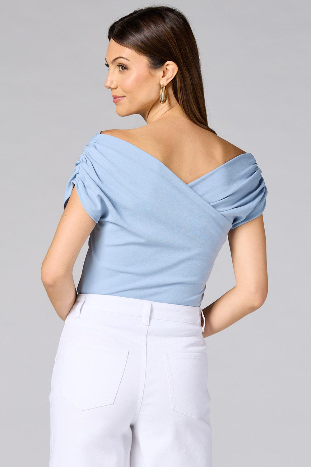 cache overlap off shoulder top Versona Caché
