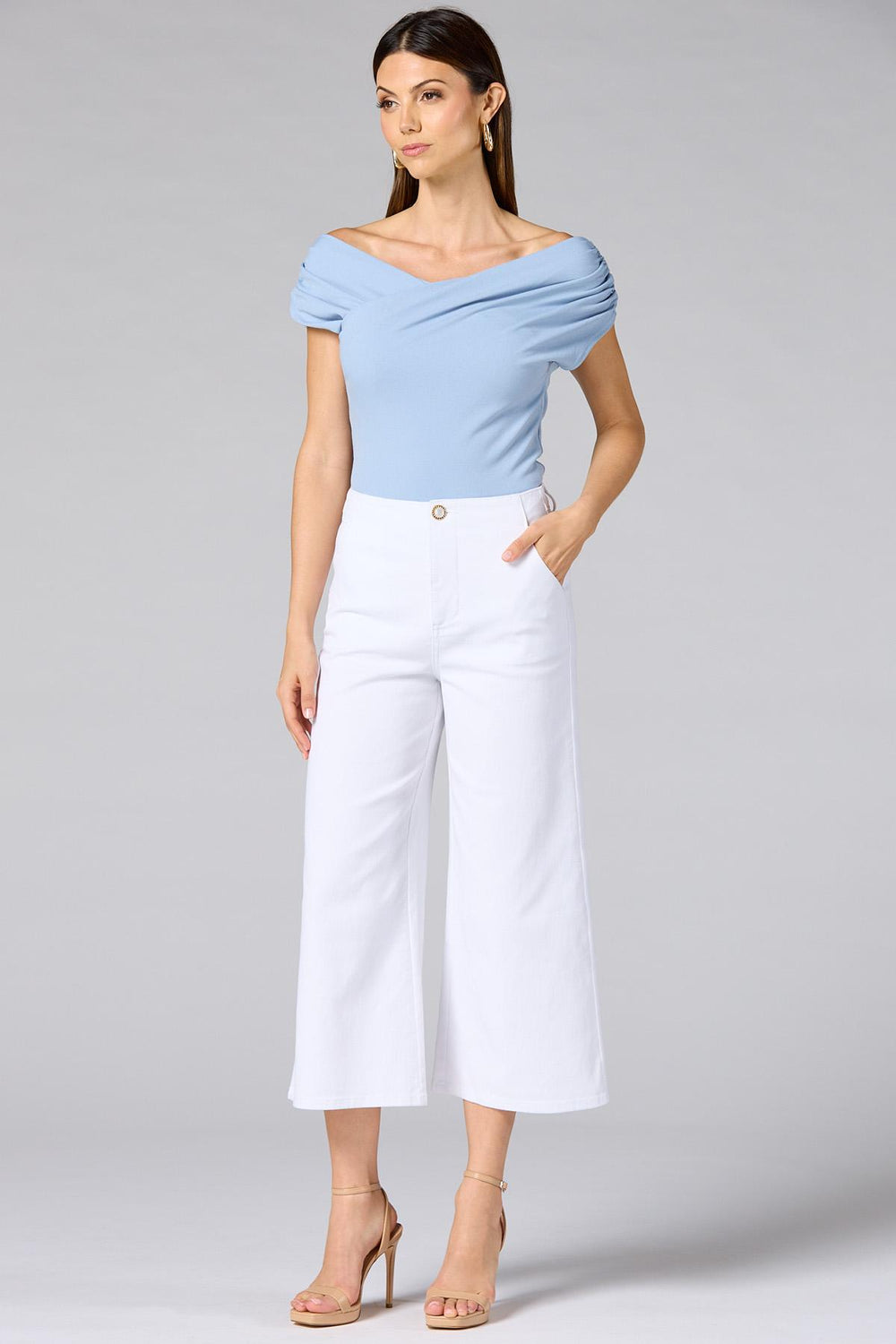 cache overlap off shoulder top Versona Caché