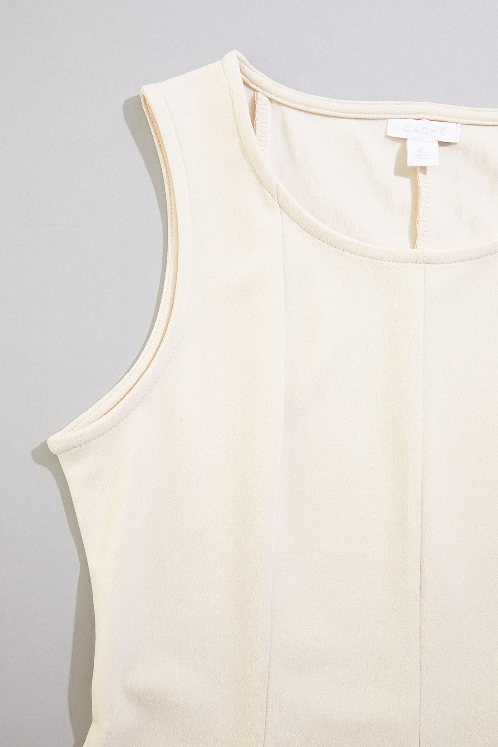 cache beige seamed crepe tank Versona Caché