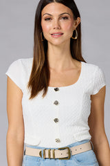 cache textured button detail top Versona Caché