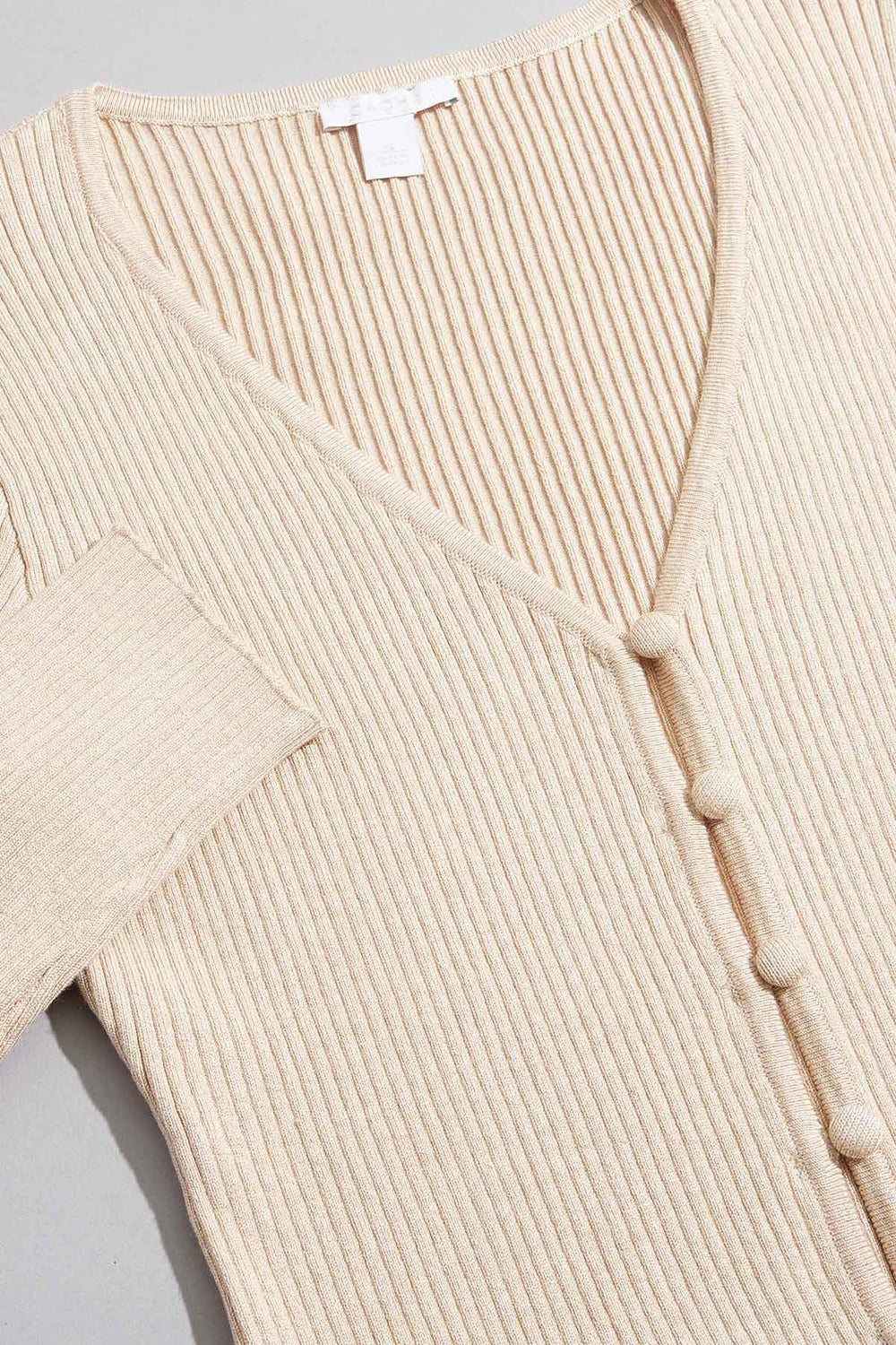 cache covered button cardigan Versona Caché