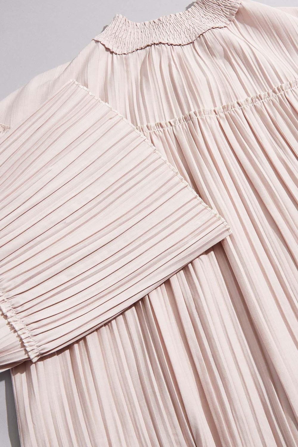 cache pleated mock neck blouse Versona Caché