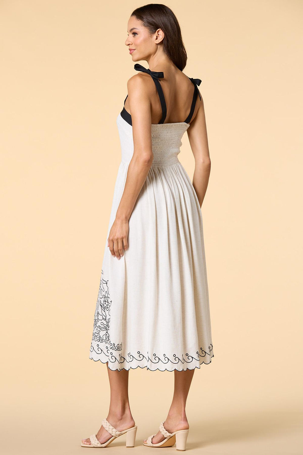change the ending midi dress Versona Apparel