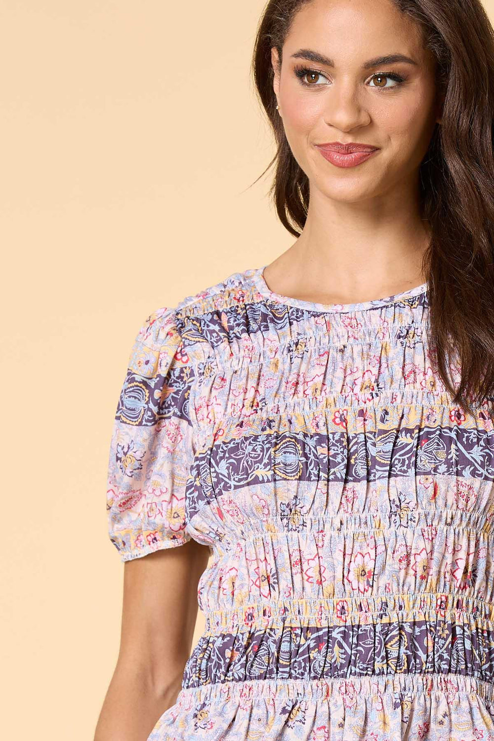 puff love top Versona Apparel