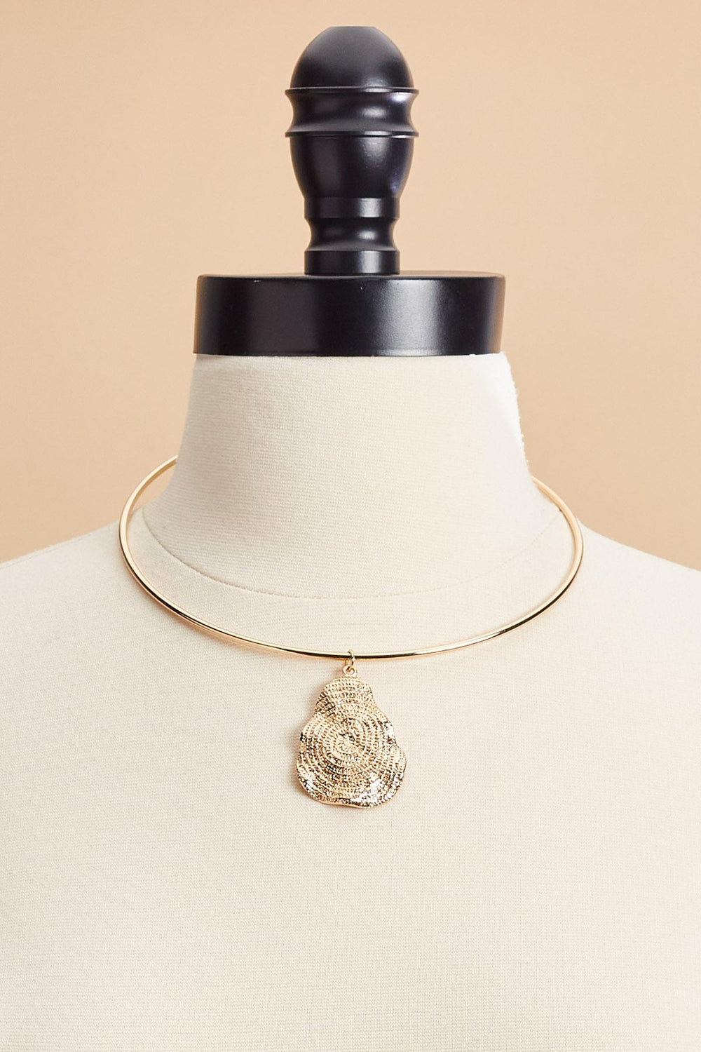textured gold pendant wire choker necklace Versona Jewelry