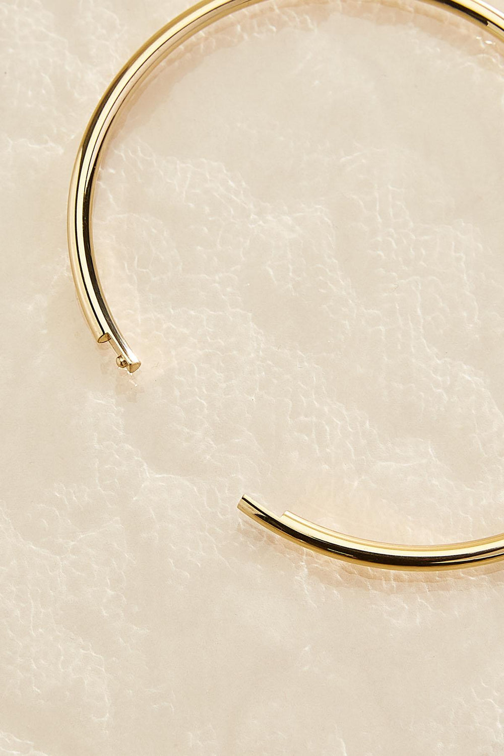 waterproof smooth bangle bracelet Versona Jewelry