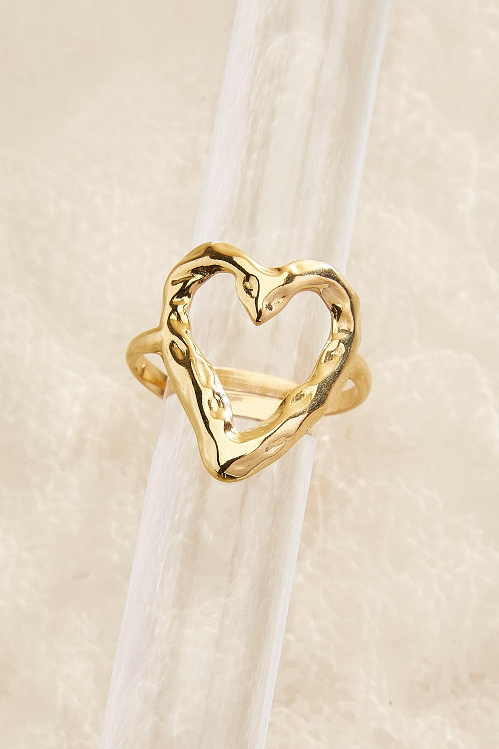 waterproof hammered heart ring Versona Jewelry