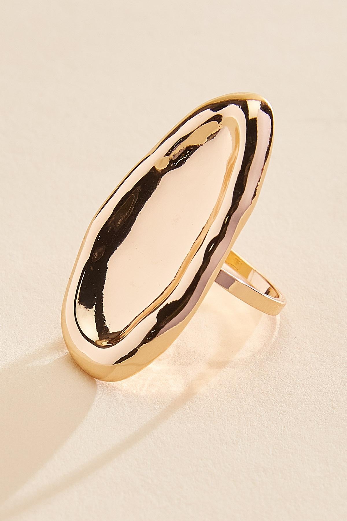 hammered gold oval ring Versona Jewelry