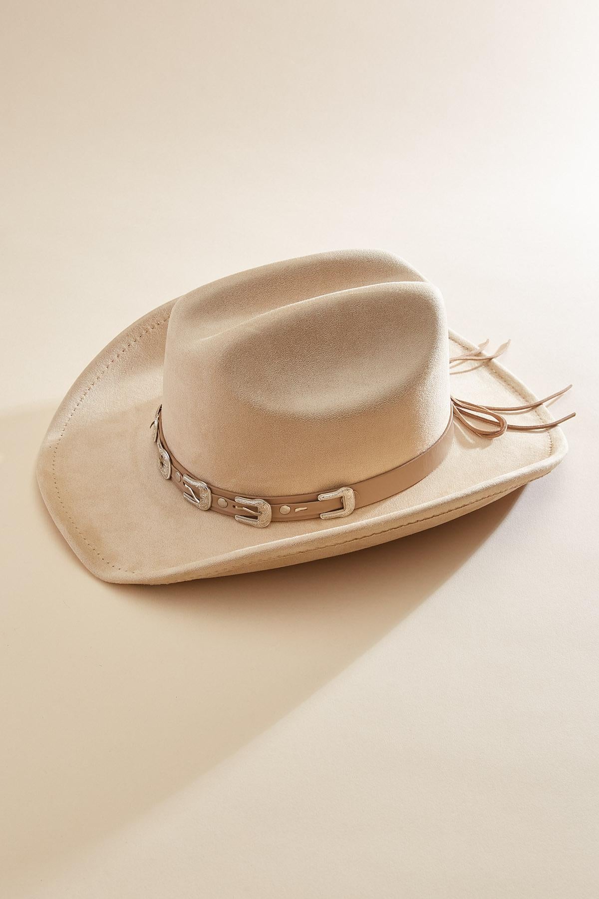 buckle embellished band cowboy hat Versona Accessories