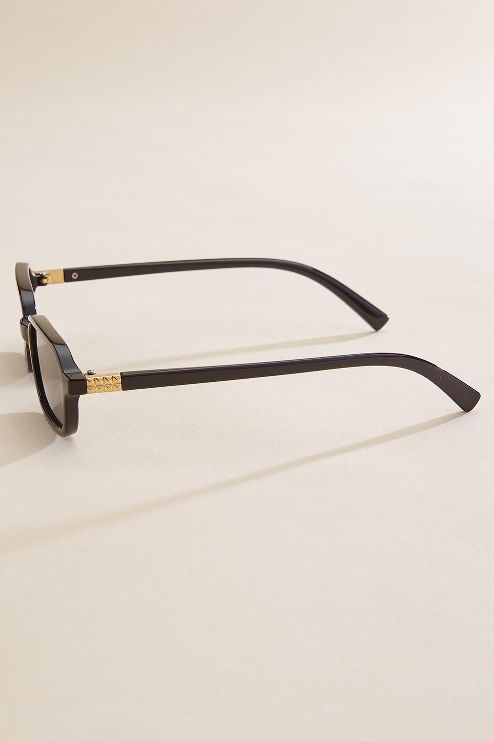 thin square frame sunglasses Versona Accessories
