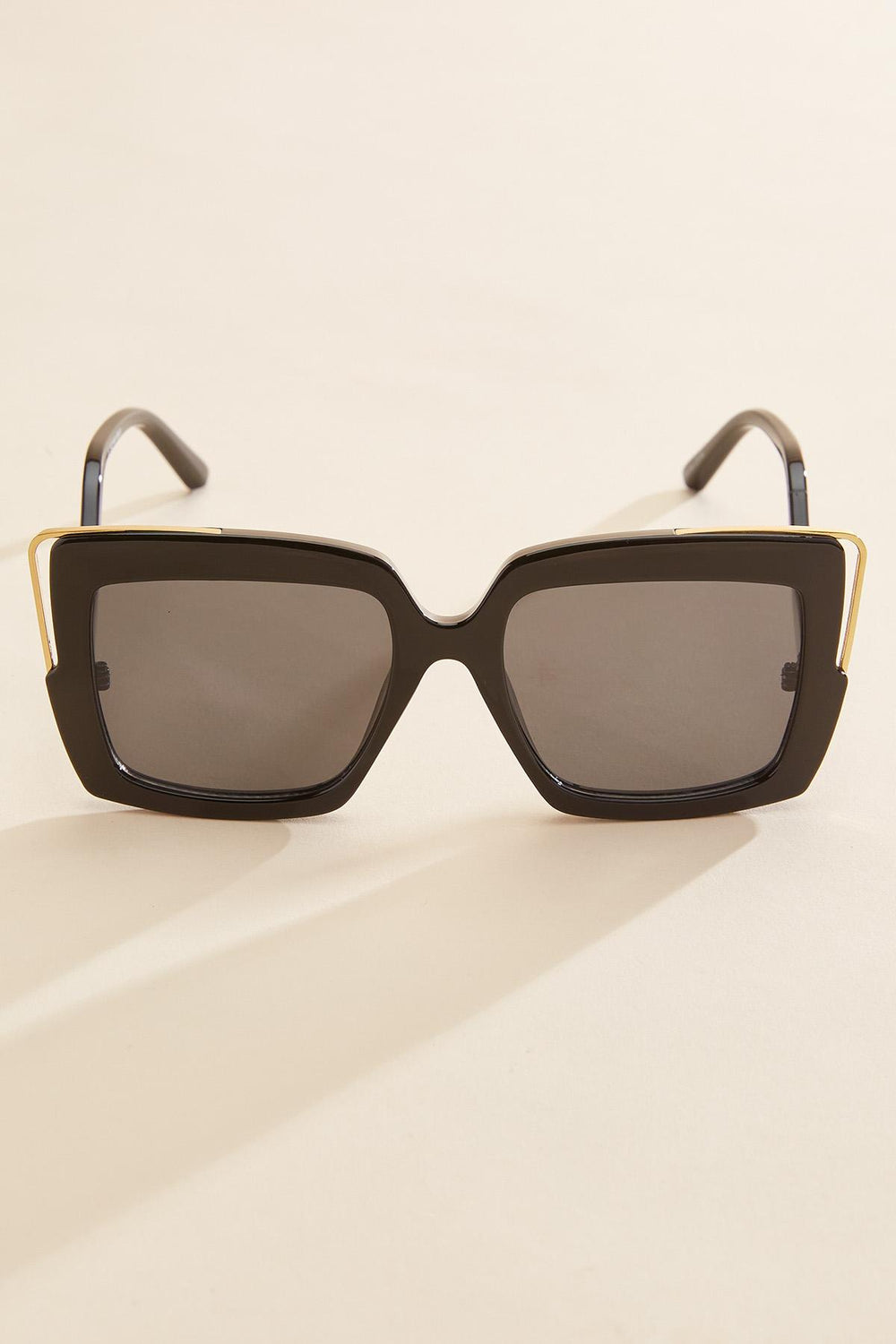 curved arm square frame sunglasses Versona Accessories