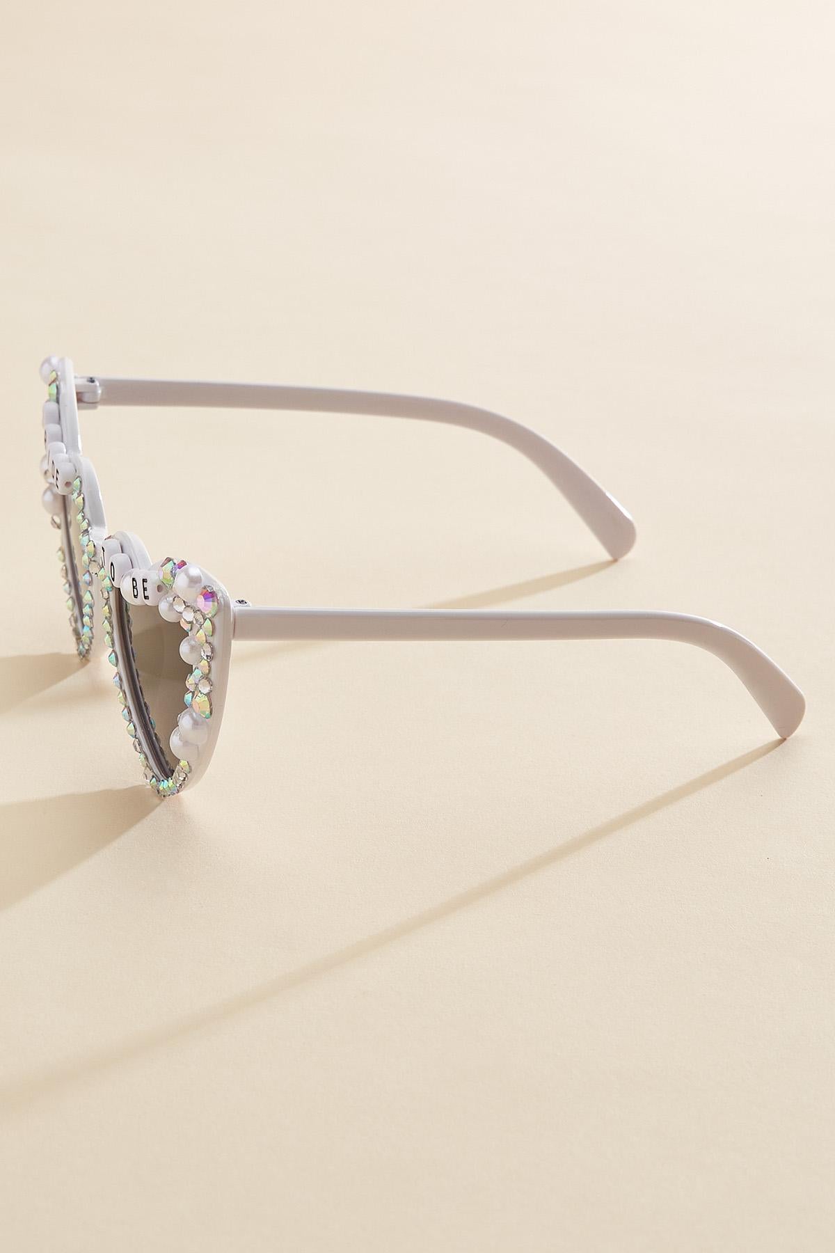 pearl bride to be sunglasses Versona Accessories