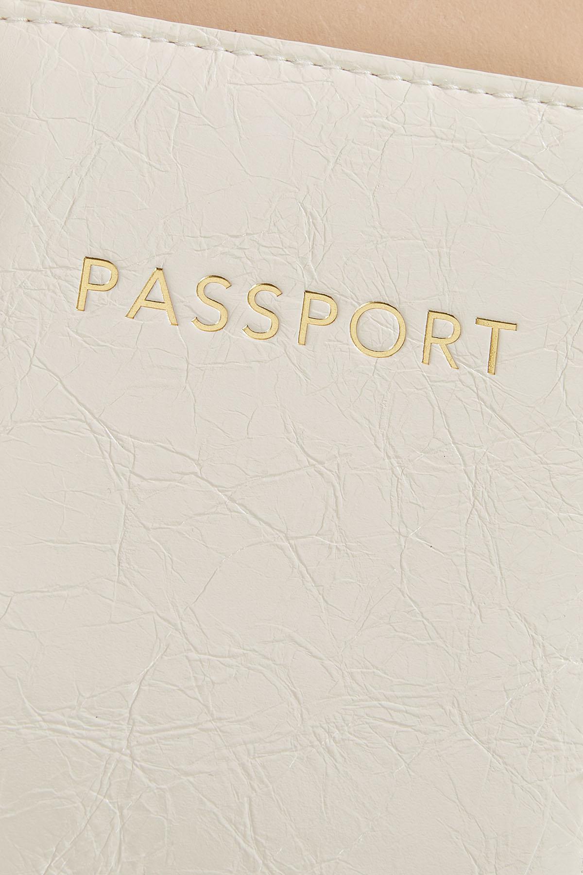 pearly white passport cover Versona Accessories