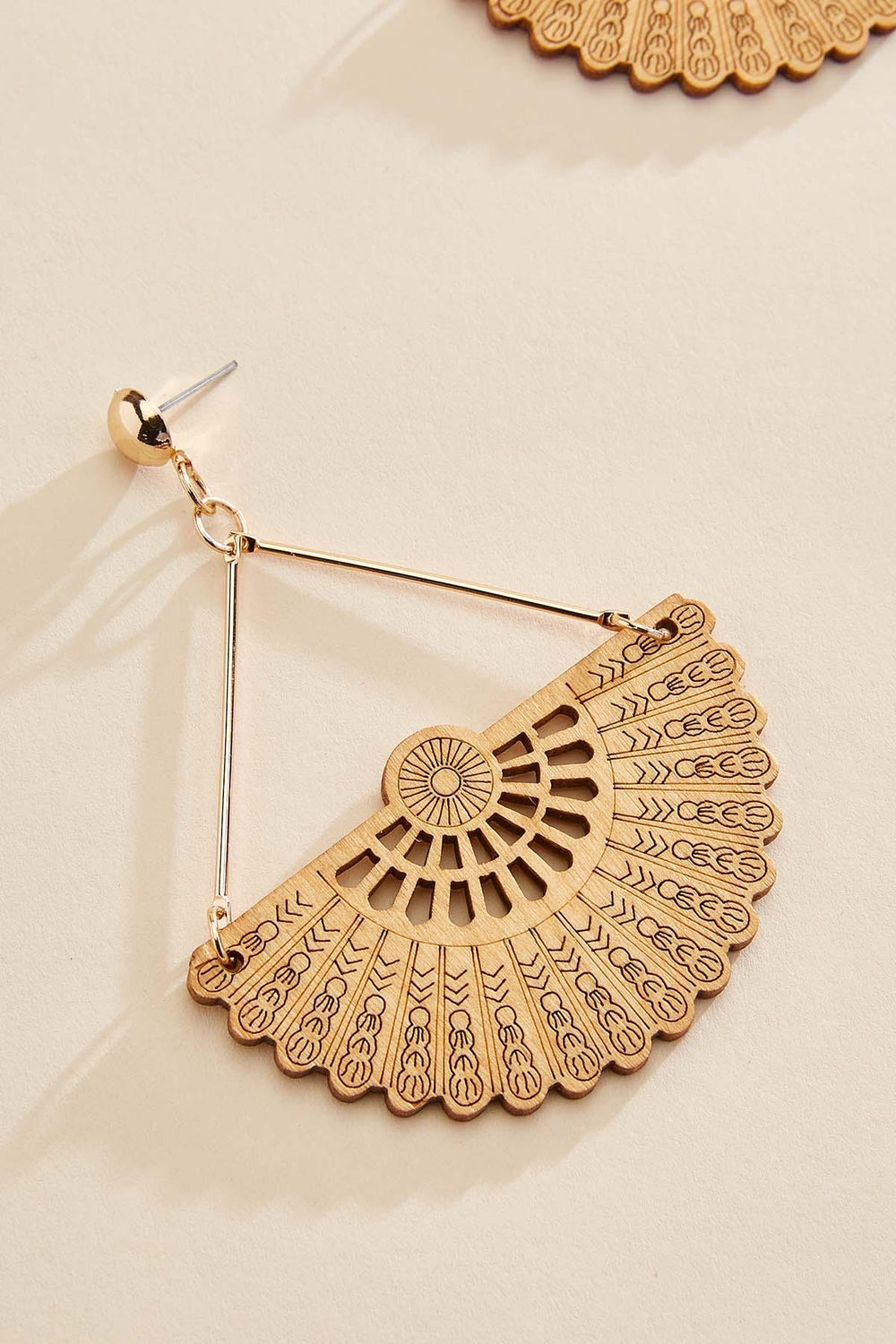 wood fan dangly earrings Versona Sale