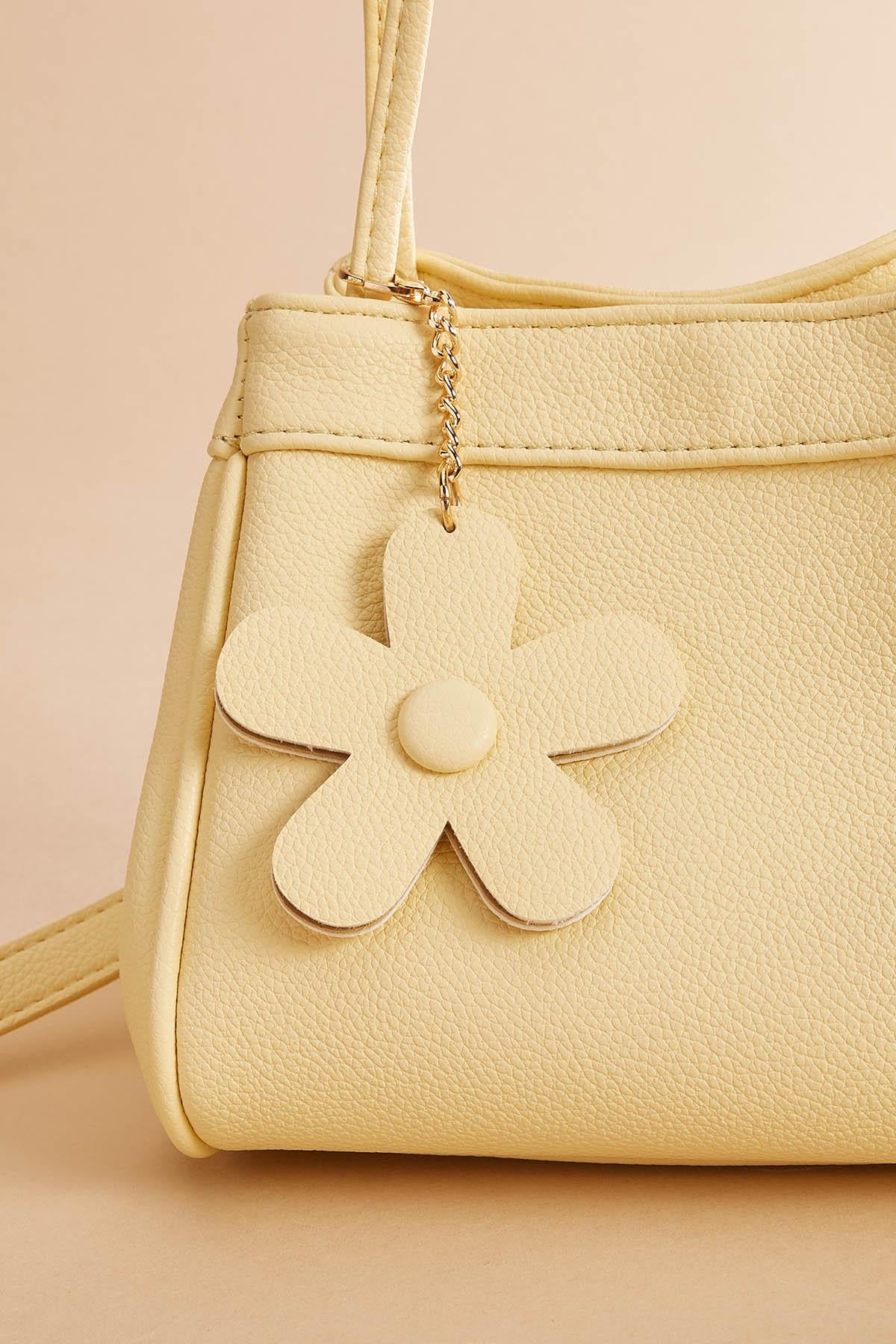 faux leather daisy charm crossbody Versona Sale