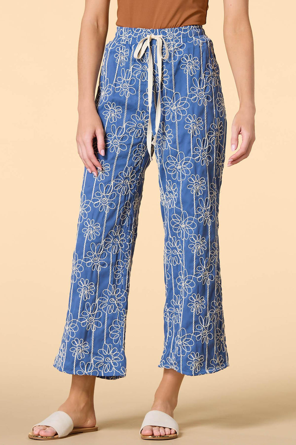 beauty in bloom embroidered pants Versona Sale